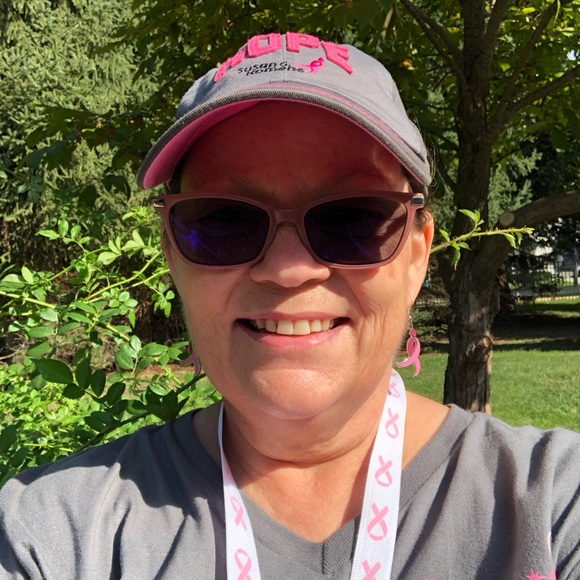 Meet your Posher, Wendy ๐ - Picture 8 of 14